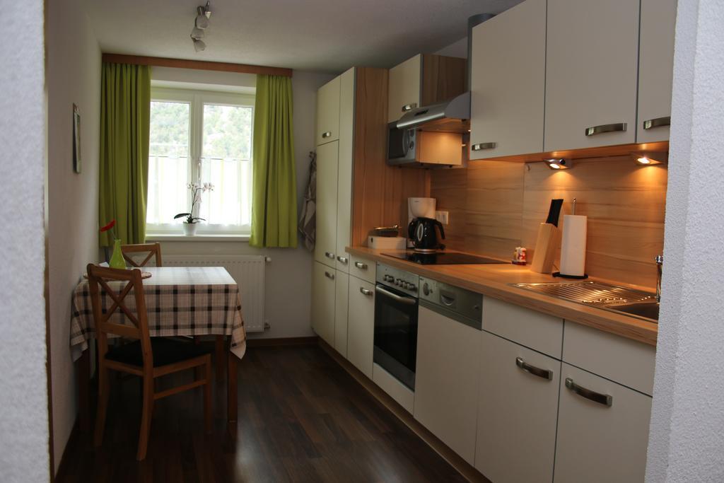 Gabl Apartment